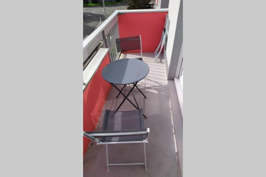 Chez Romain, Appartement Proche Commerces Et Centre Ville Avec Wifi Верден-сюр-Мёз Экстерьер фото